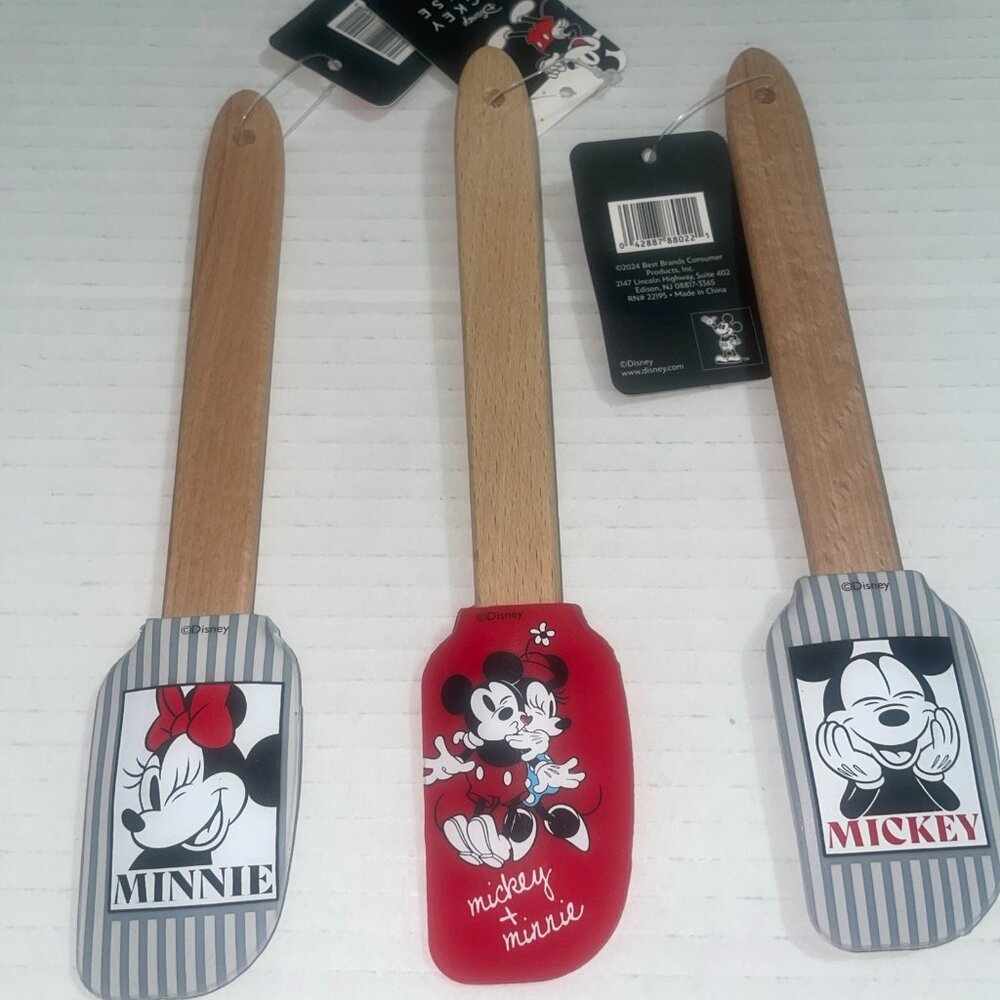 Mickey Mouse And Minnie Mouse Spatulas Set - Pack Of 3